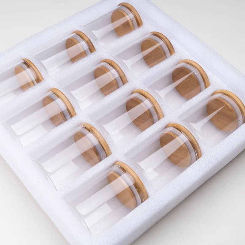 Copie de Copie de Copie de Copie de Copie de Sans titre (25) Lot de 12 Bocaux en Verre 200mL avec Couvercle en Bois - Pots à Epices – Image 1